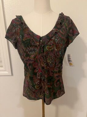 Nine & Co. Green Paisley Ruffle Button-Front Blouse with Pink and Purple Accents